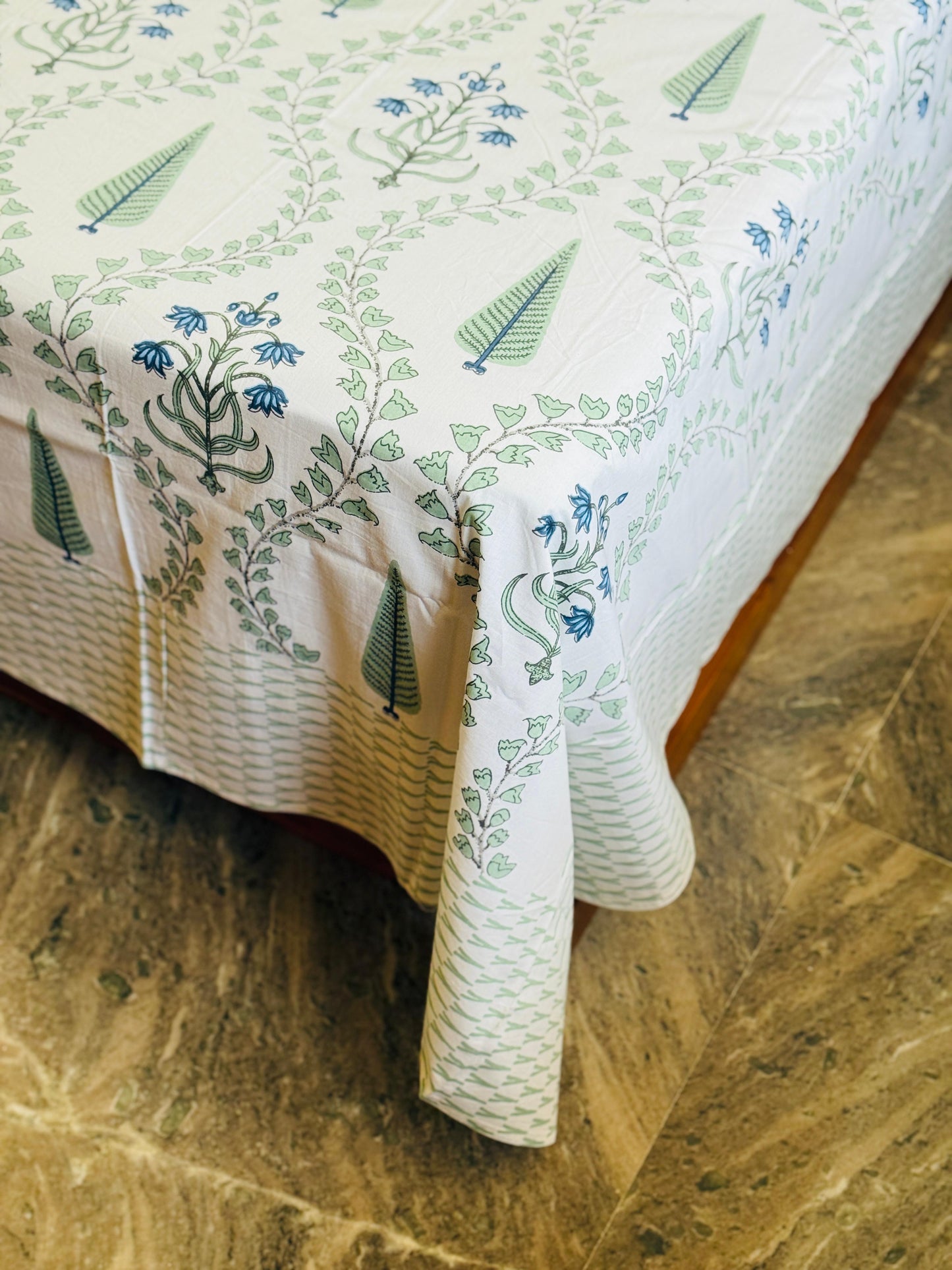 HAYA - Affordable hand block bed sheet set
