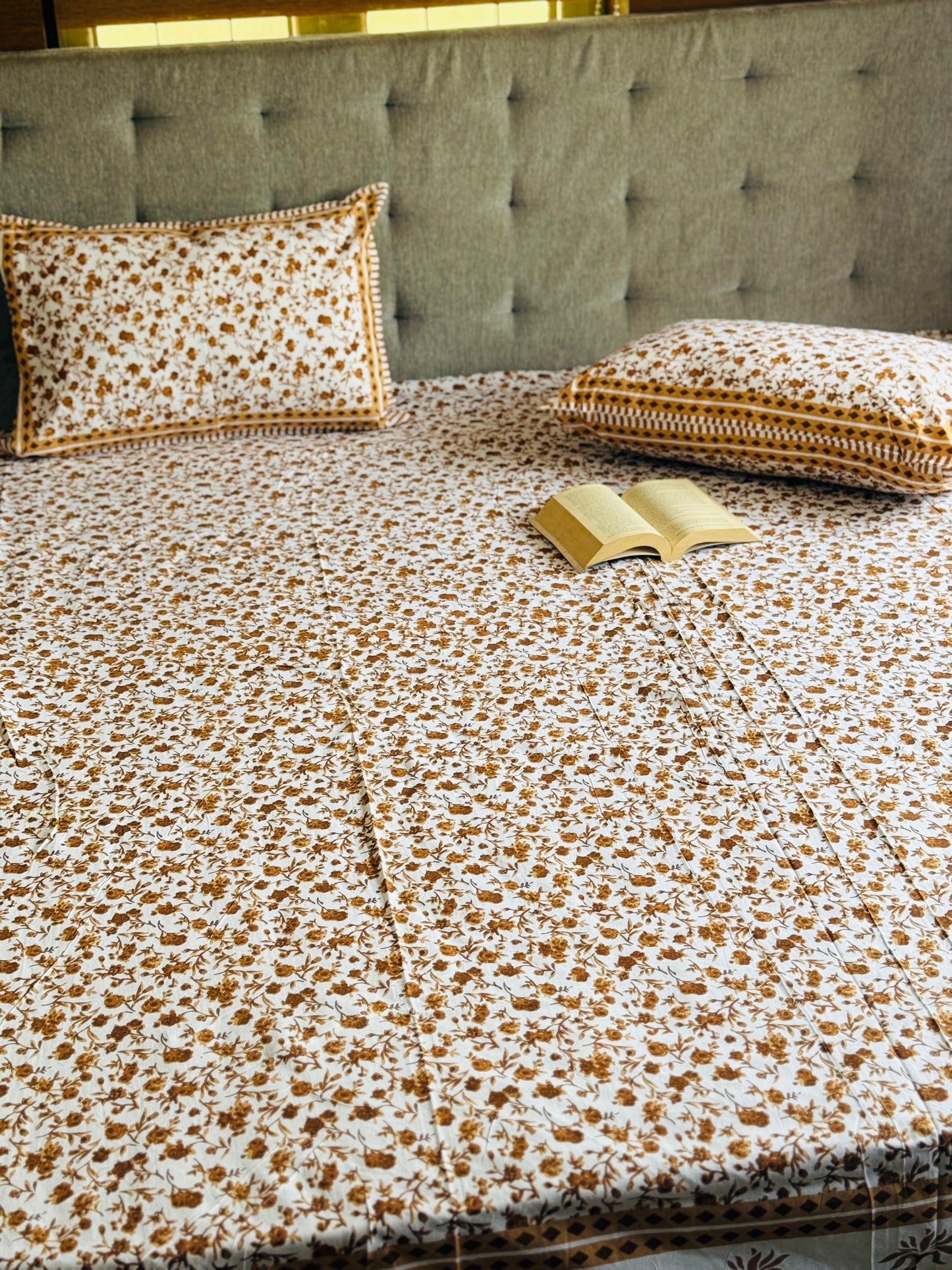 BROWN BLOSSOM - Affordable hand block bed sheet set