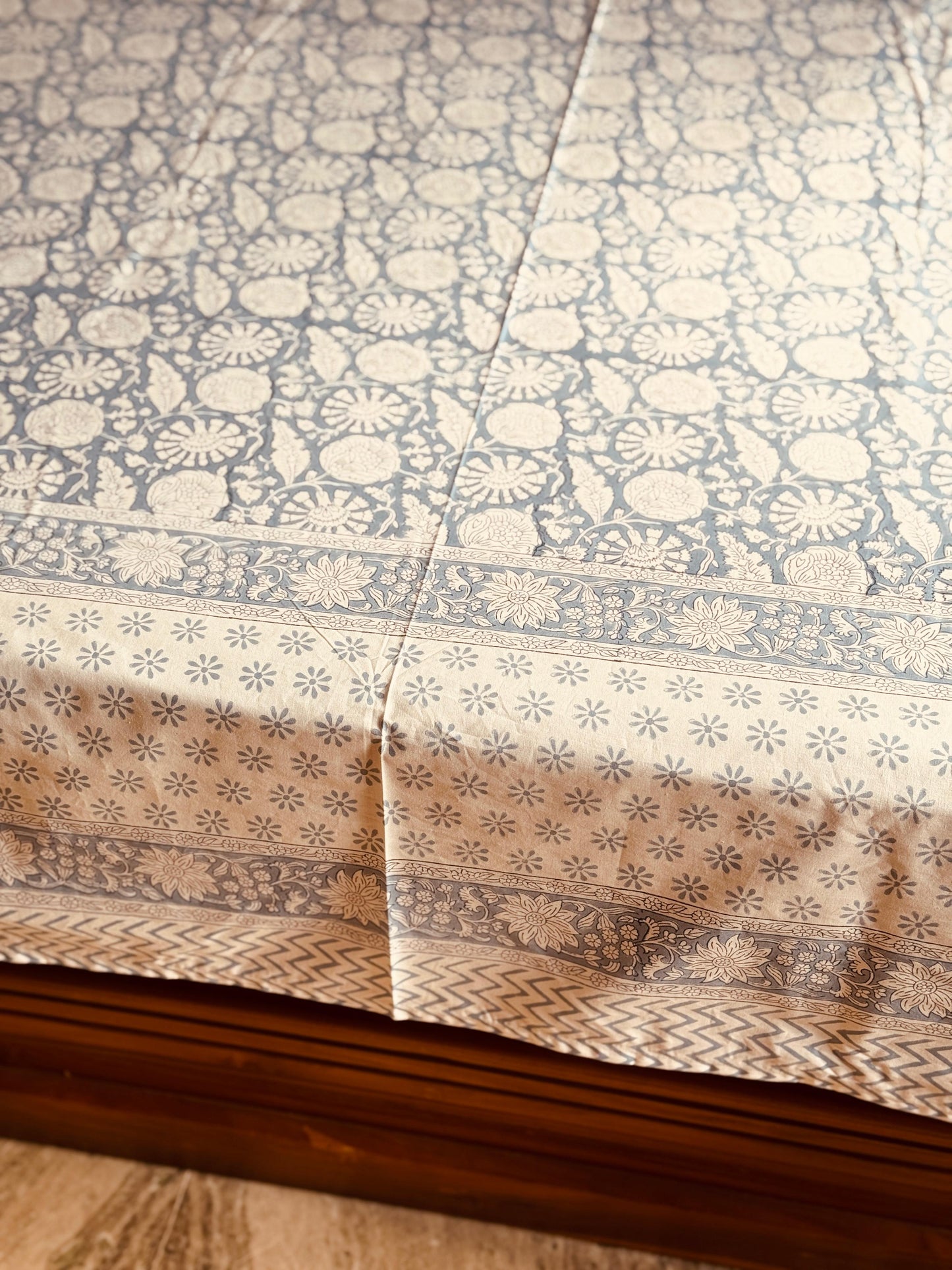 COASTAL CALM - Block printed bed sheet set