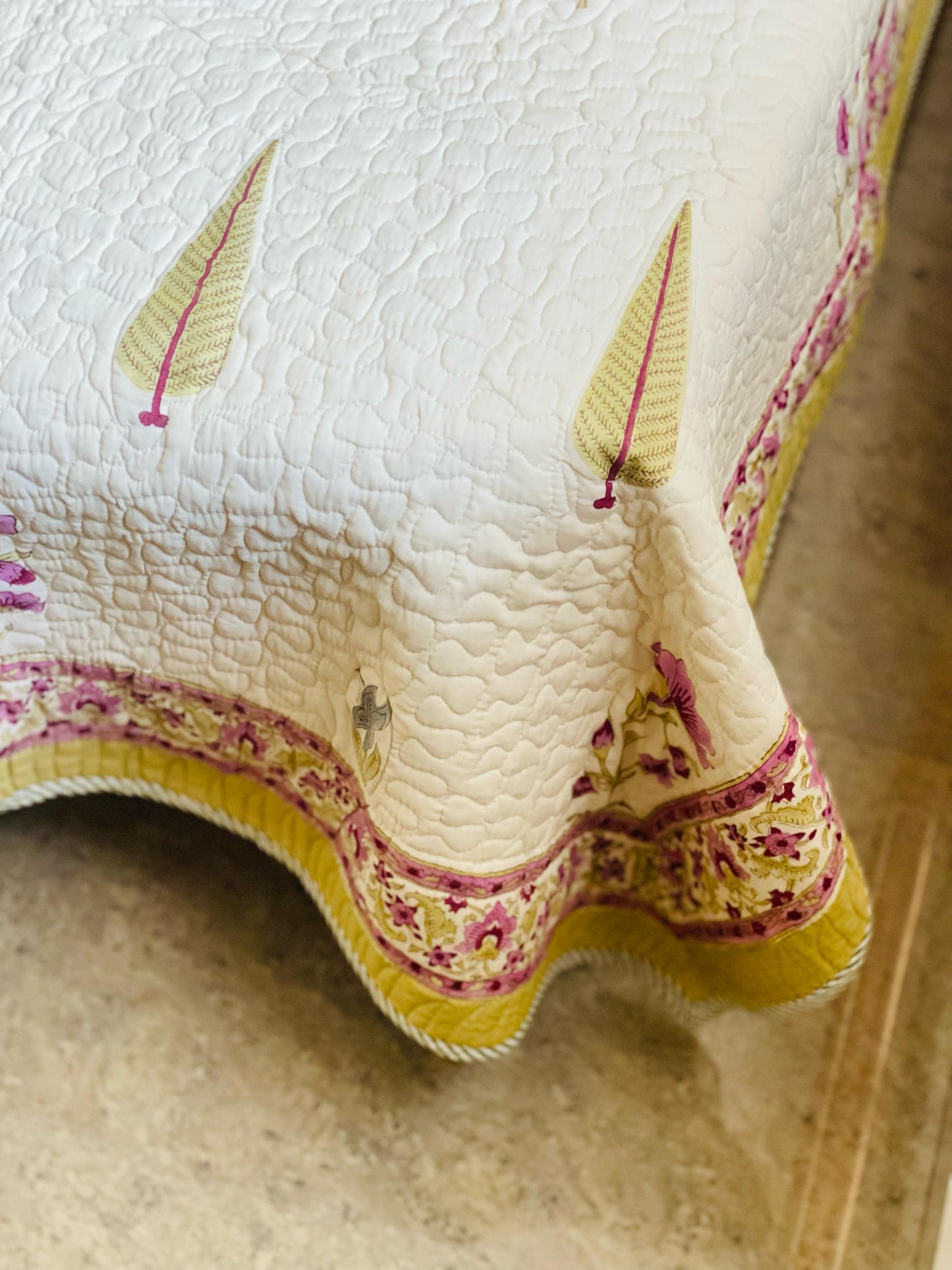 MEHER - Quilted bed sheet set