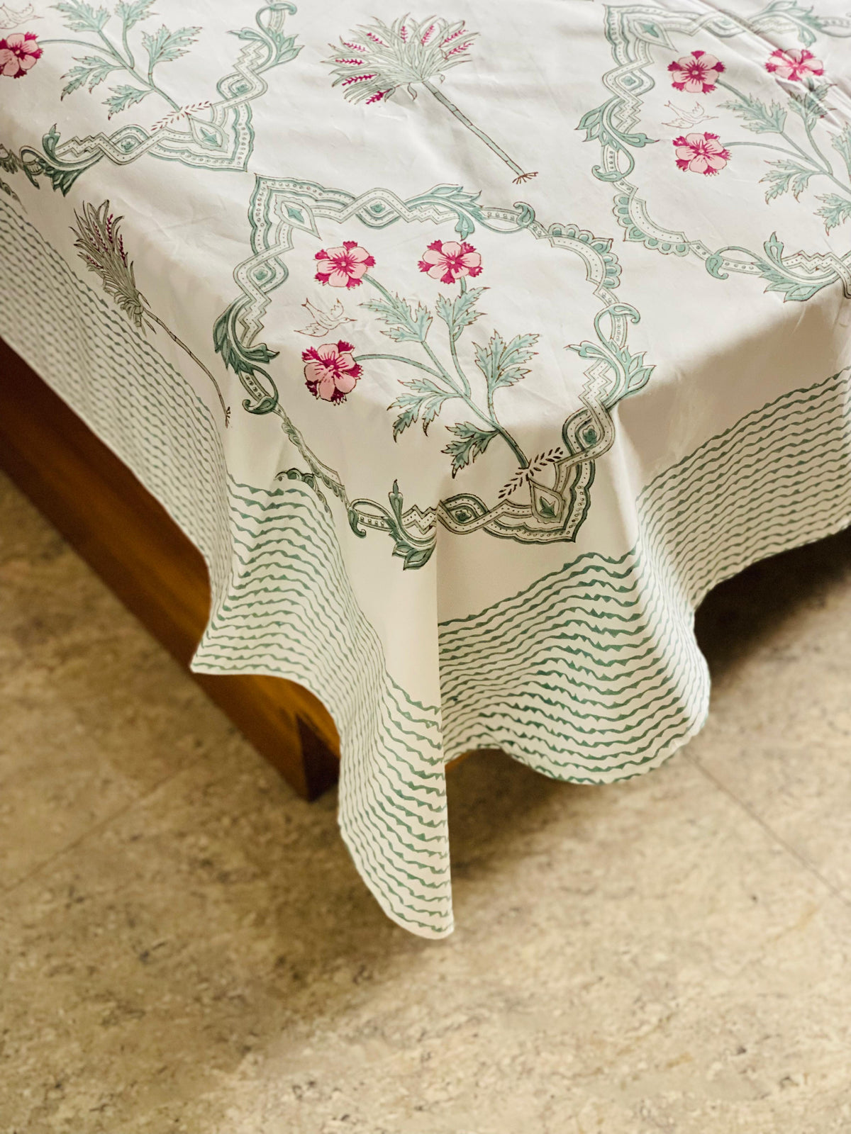 DILKASH - Block printed bed sheet set