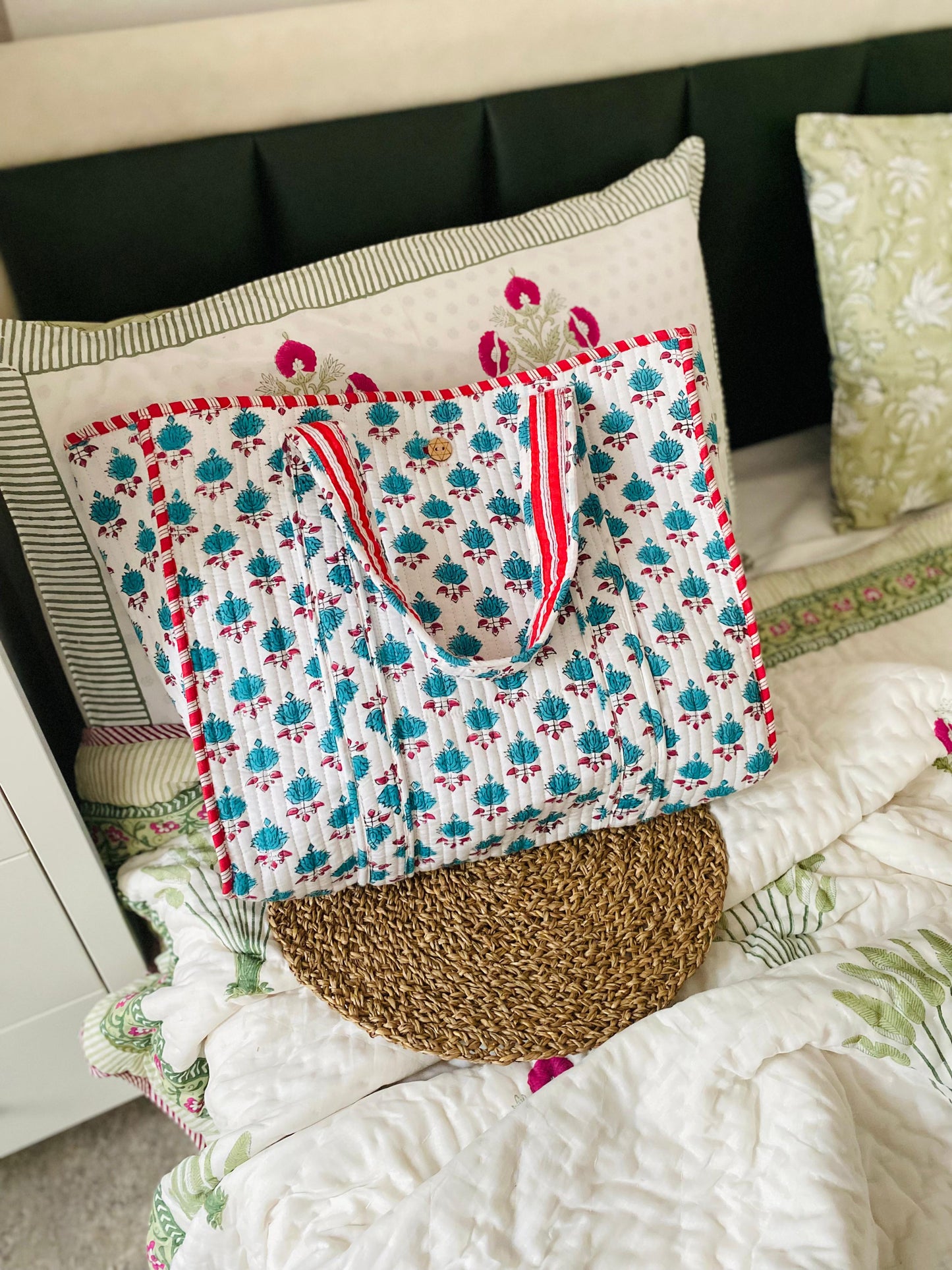 GIRAH - Quilted tote bag