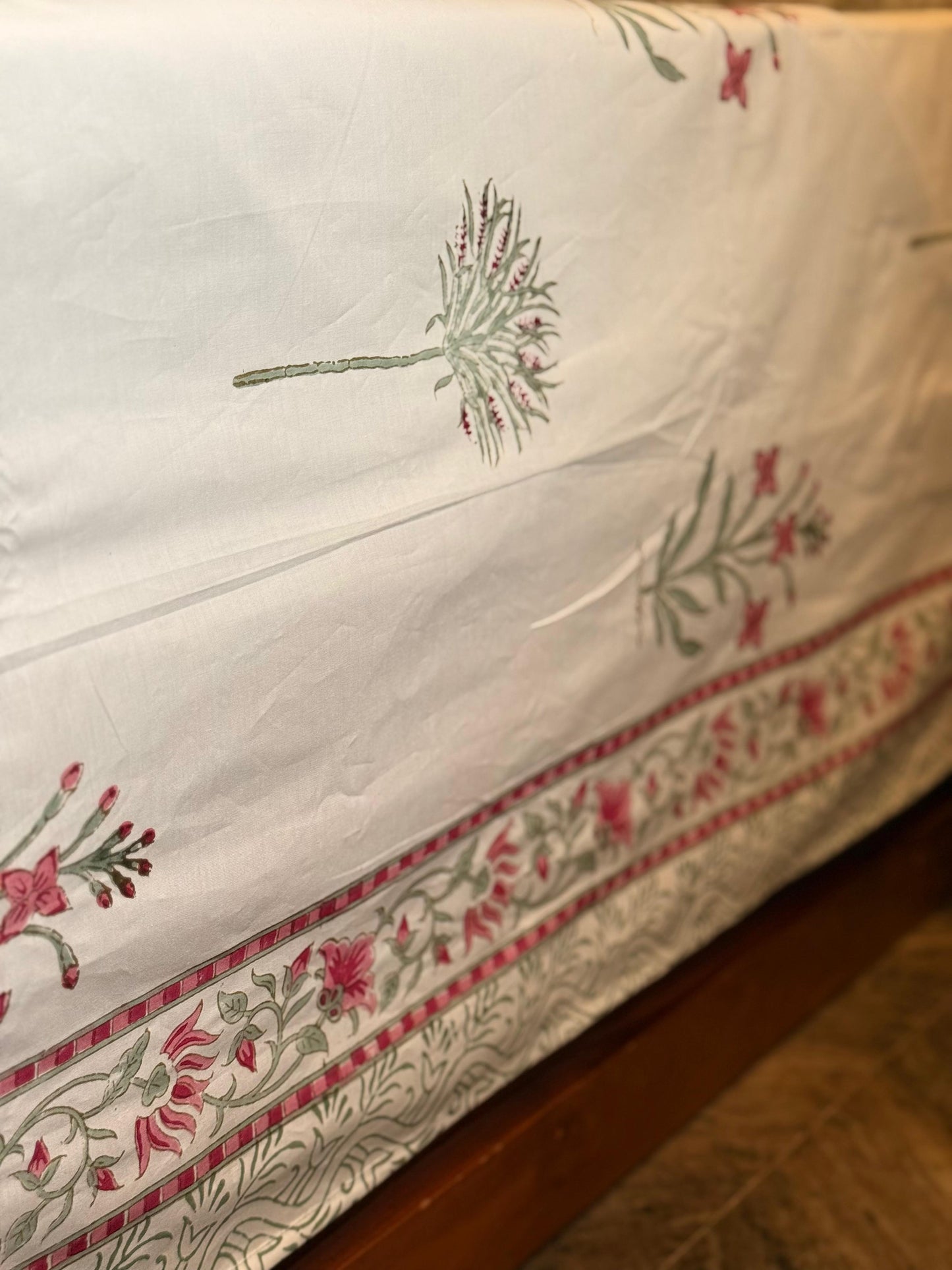 MAKHMAL - Block printed bed sheet set