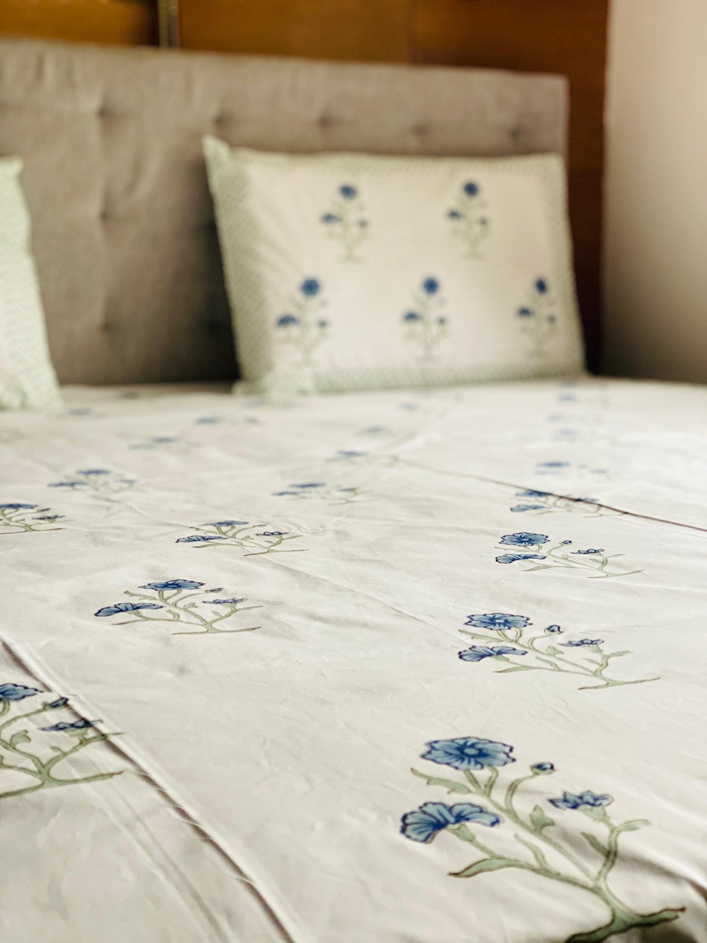 SHABNAM - Block printed bed sheet set