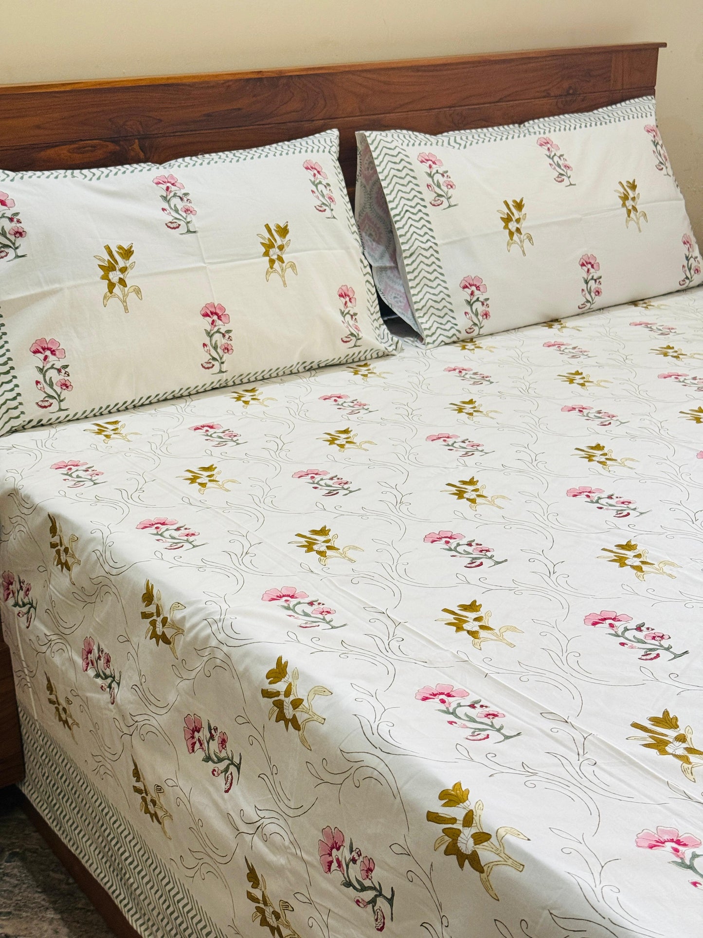 CHAMAN ZAR - Block printed bed sheet set