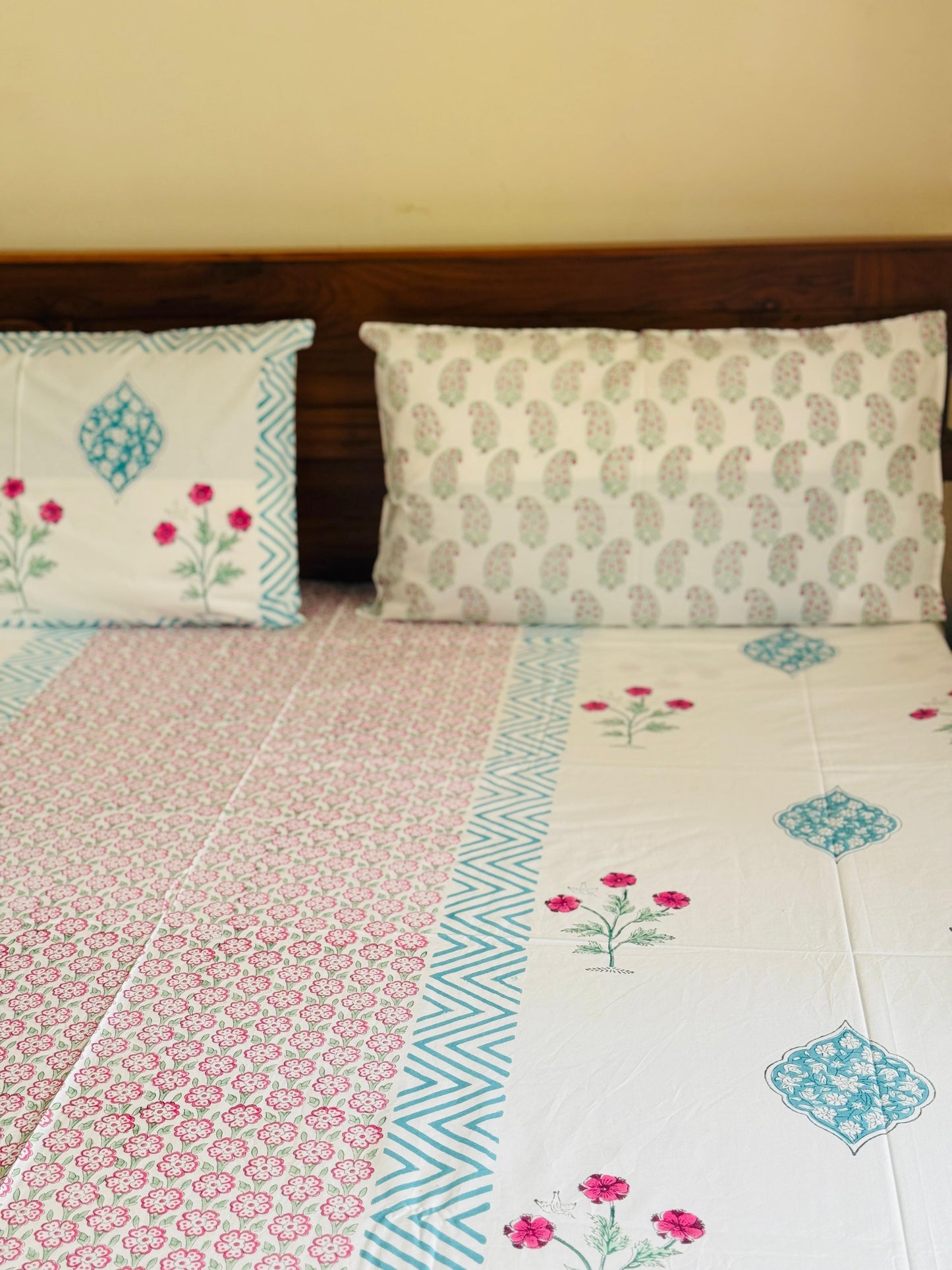 NEELAM - Block printed bed sheet set