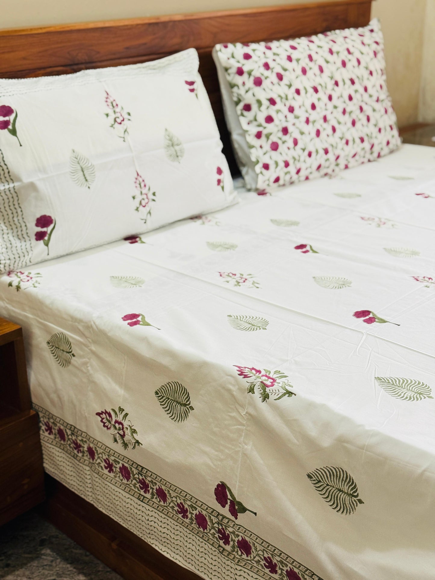 ROSEWOOD - Block printed bed sheet set