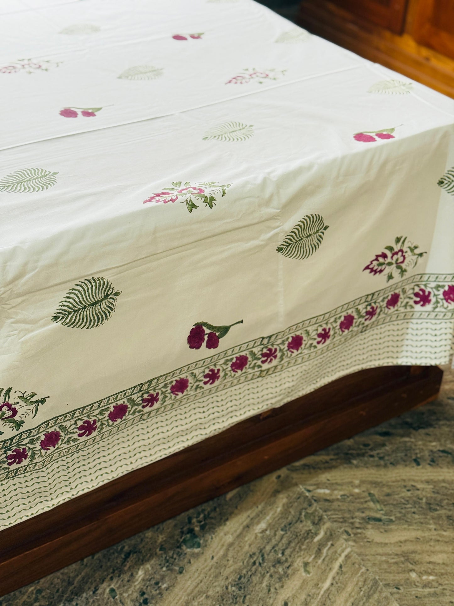 ROSEWOOD - Block printed bed sheet set
