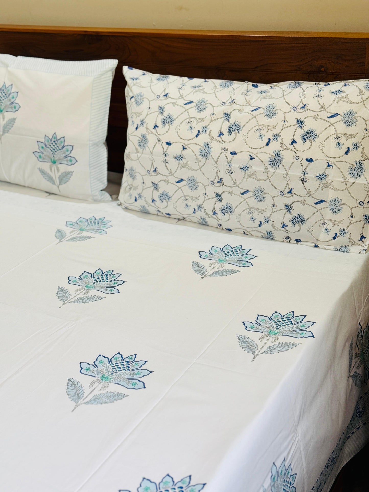 FAHAM - Block printed bed sheet set