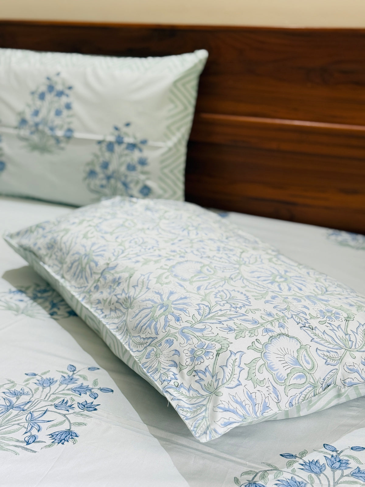 FARHEEN - Block printed bed sheet set
