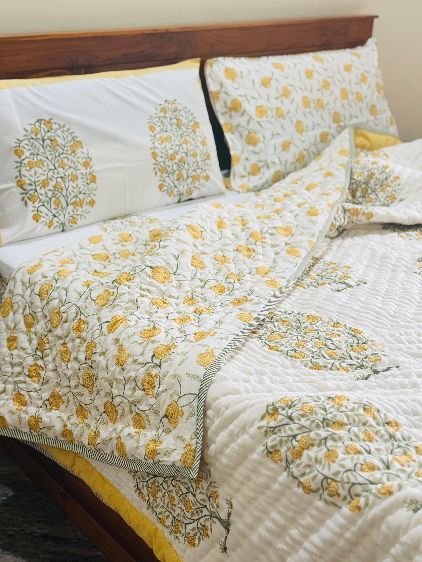 GOLDEN ORCHARD  - Bed sheet and quilt set