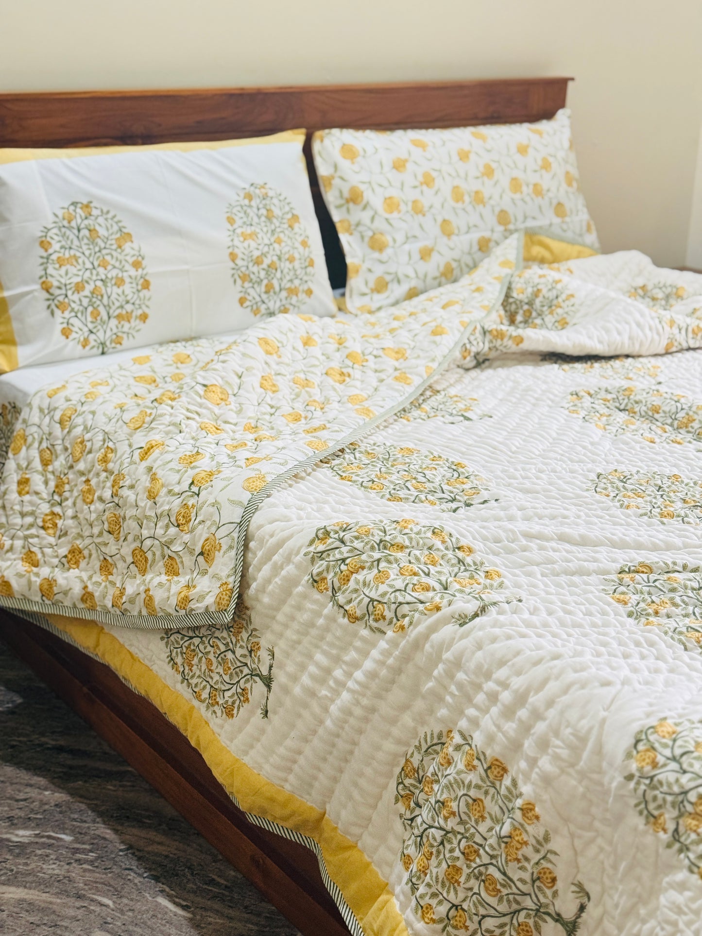 GOLDEN ORCHARD  - Bed sheet and quilt set