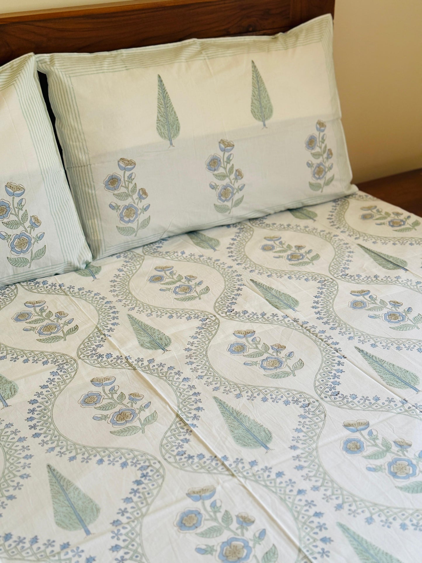 PARIZAAD - Block printed bed sheet set