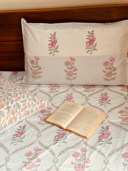 FLORAL BREEZE - Block printed bed sheet set