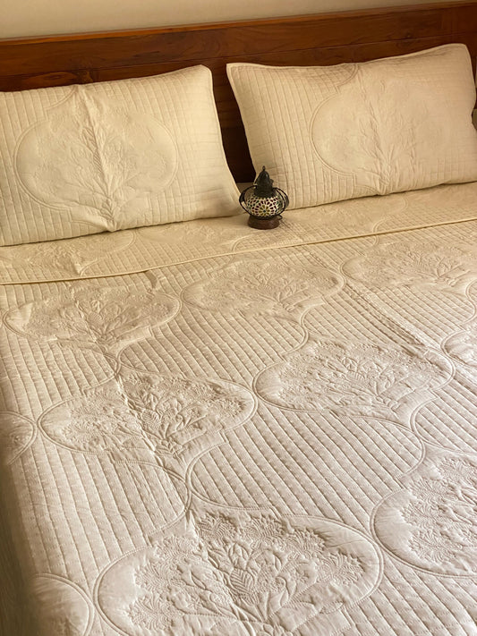 MOTHI GUL - Quilted bed sheet set