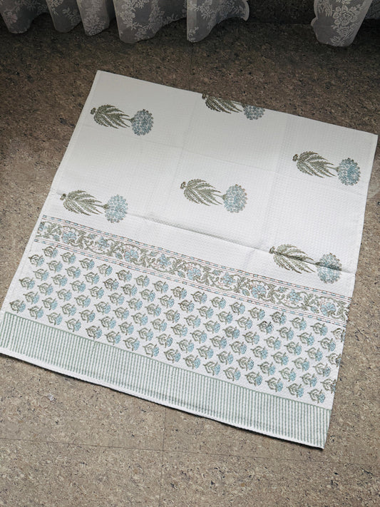 SAANJH - Block printed bath towel