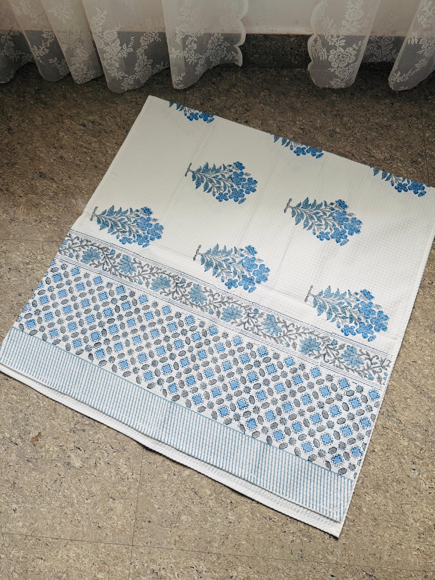 SAANJH - Block printed bath towel