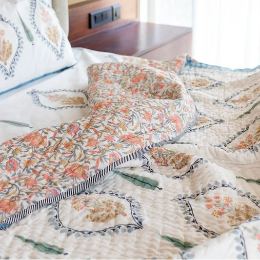 MEHRAAB - Bed sheet and quilt set
