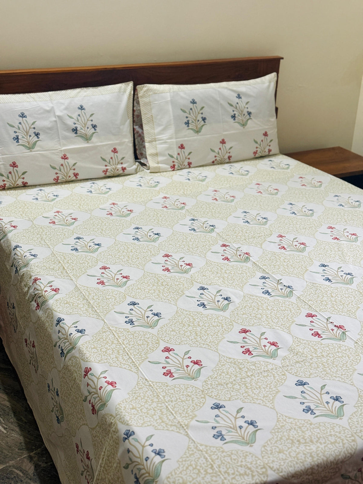 OLIVE BLOOM - Block printed bed sheet set
