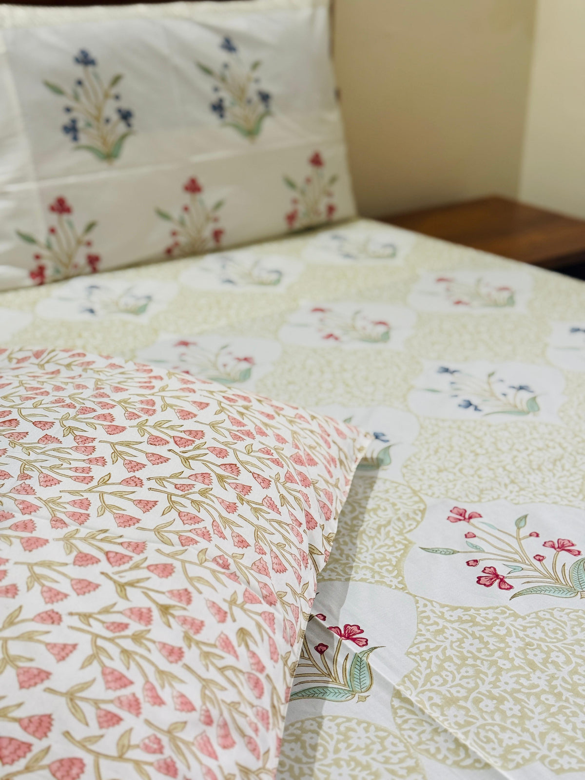 OLIVE BLOOM - Block printed bed sheet set