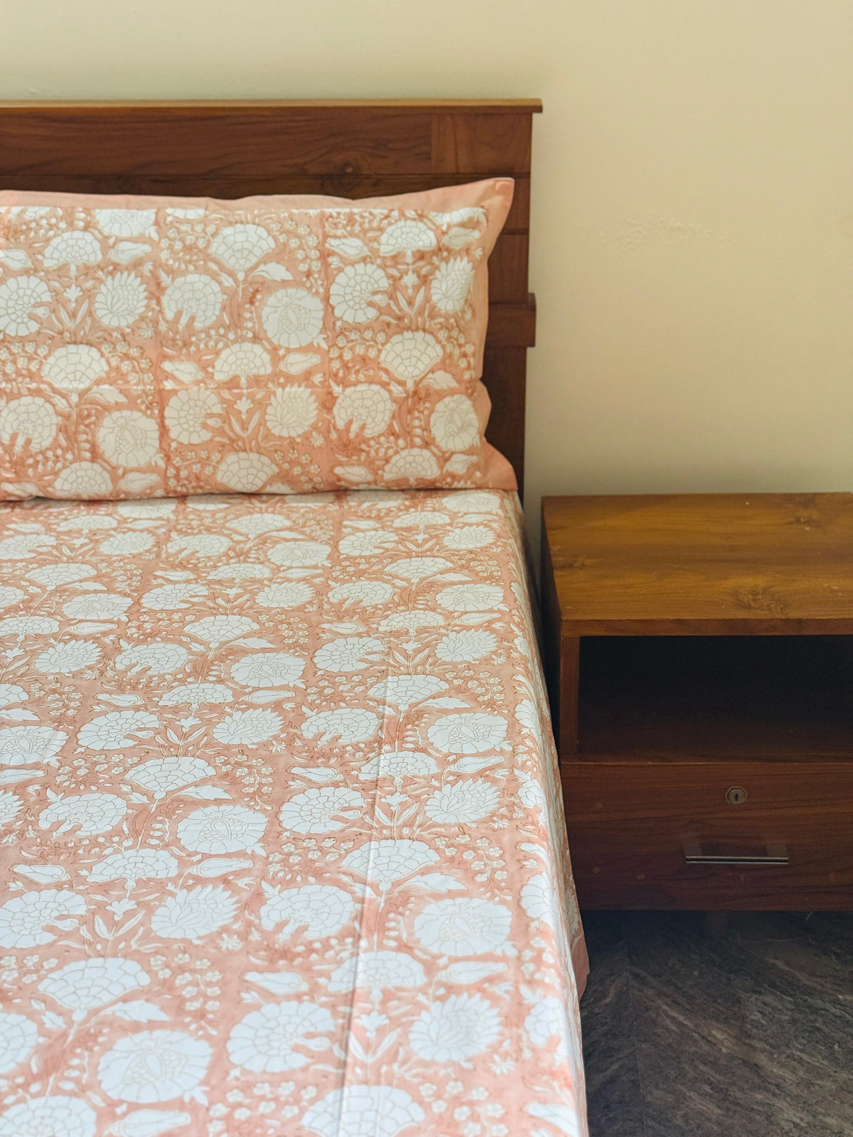 PEACH BLOSSOM - Block printed bed sheet set