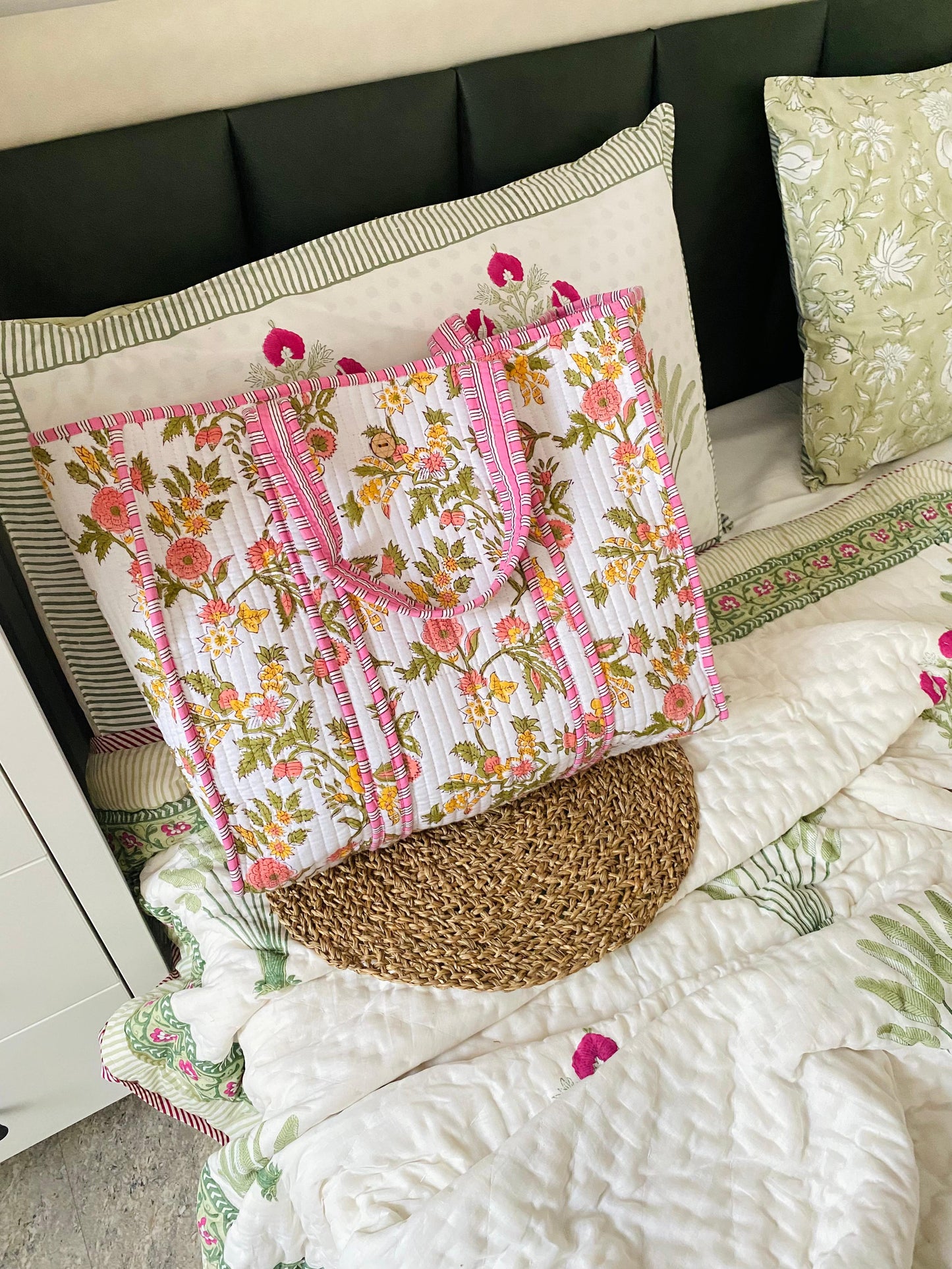 GIRAH - Quilted tote bag